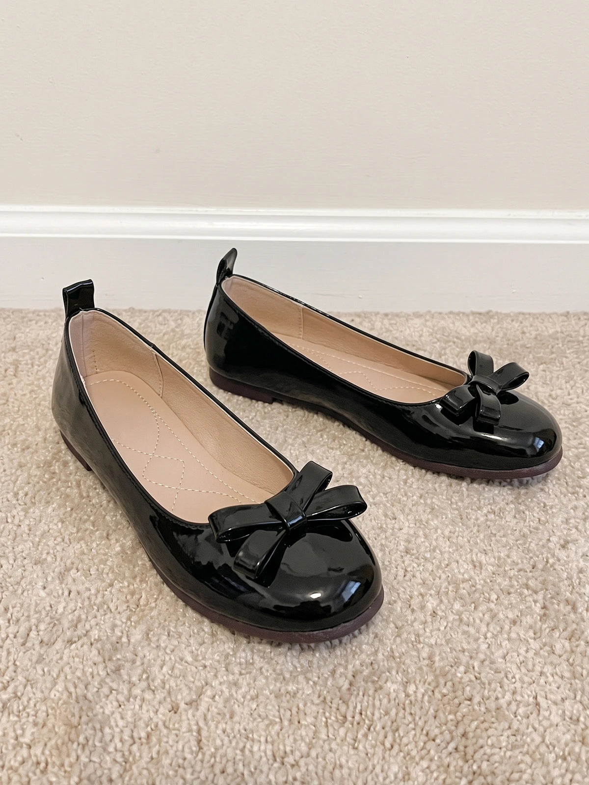 Amelié Glossy Ballet Flats