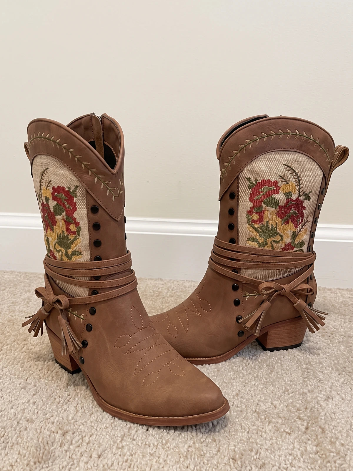 Zinnelle Floral Embroidered Western Boots