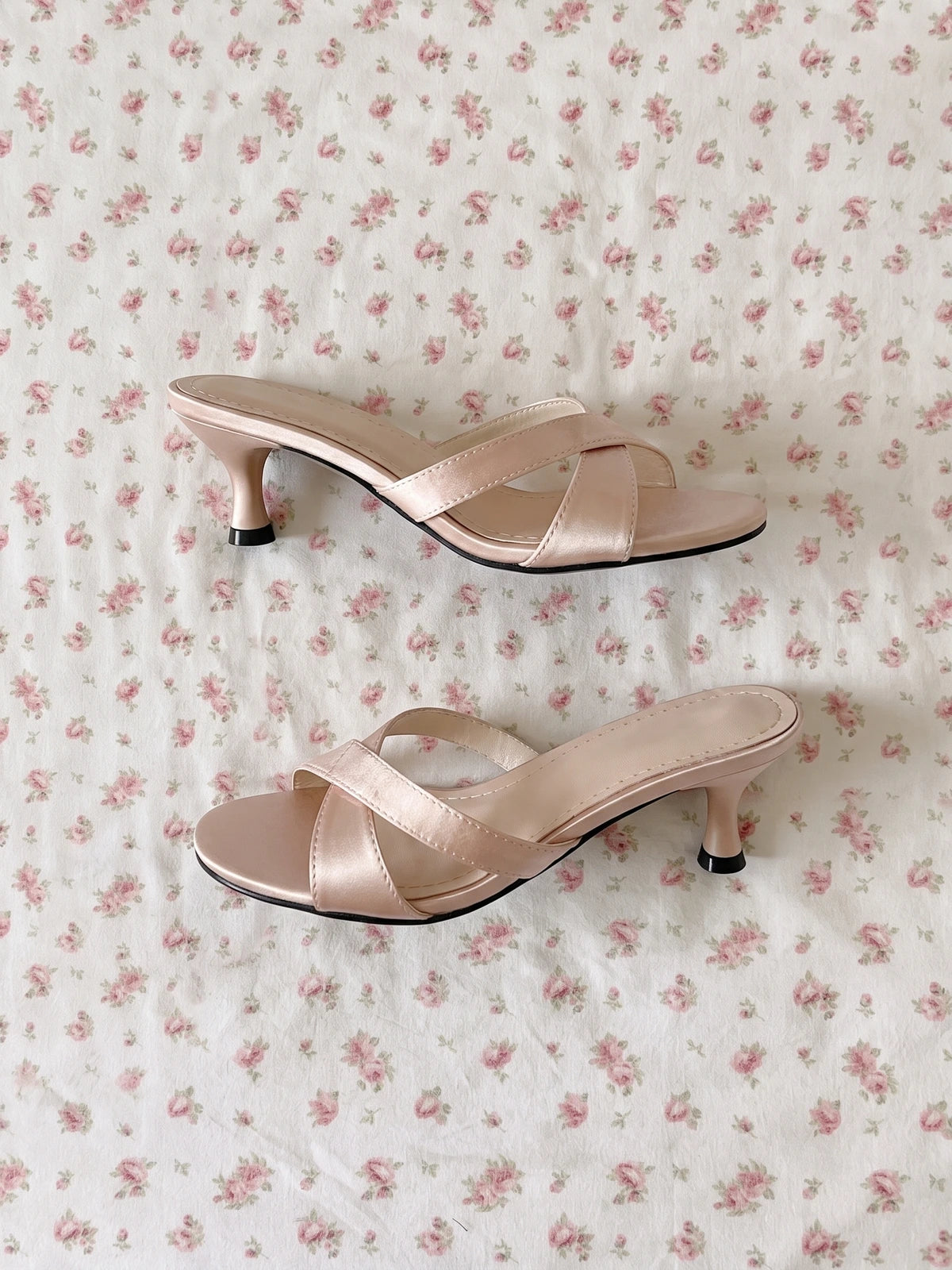 Pale Champagne Darling Sandals