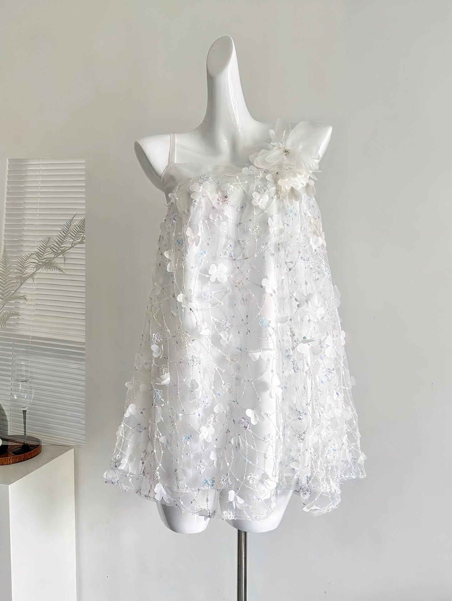 Floral Embroidered Tube Dress