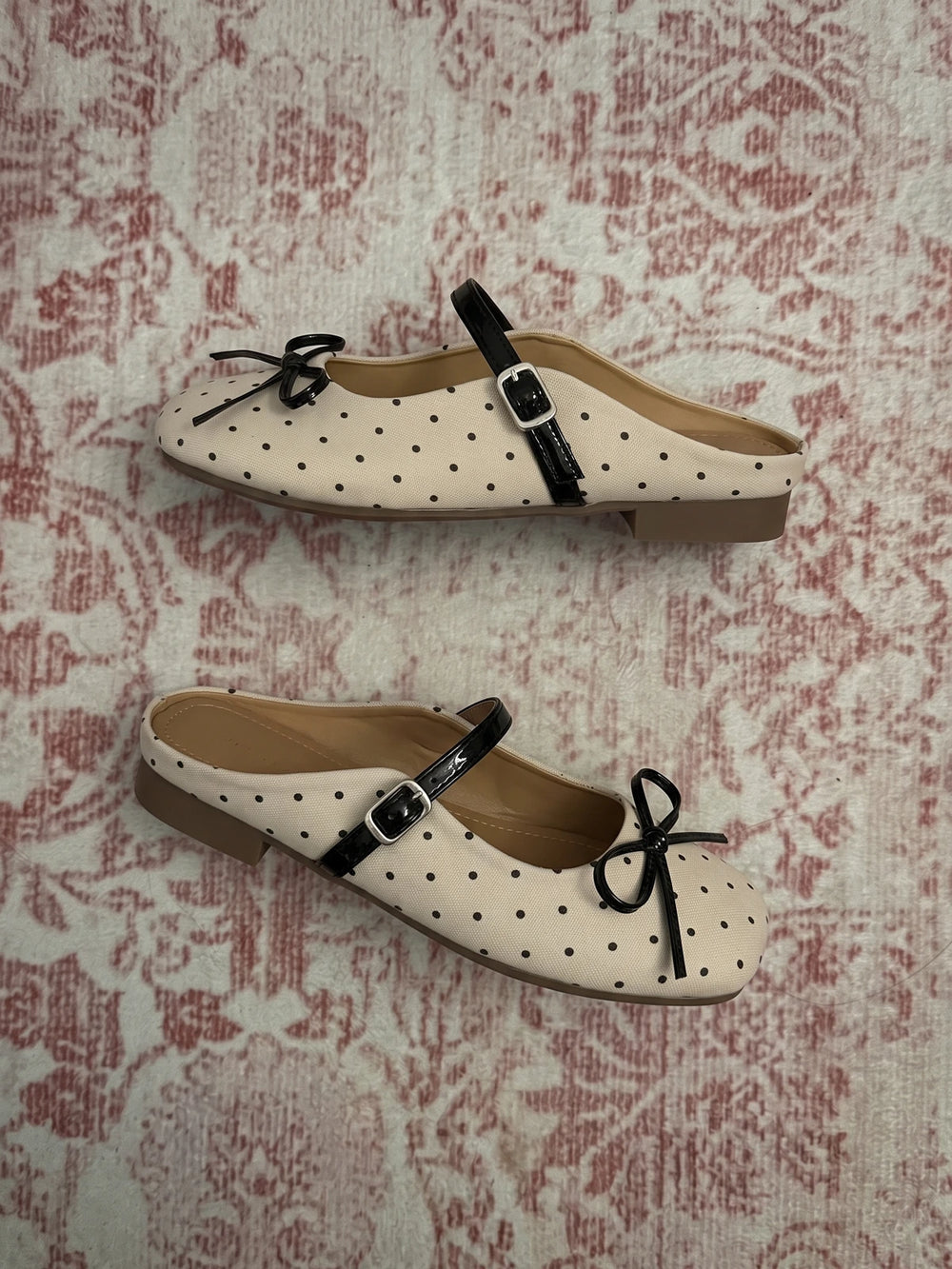 Zoe Bow Sandals