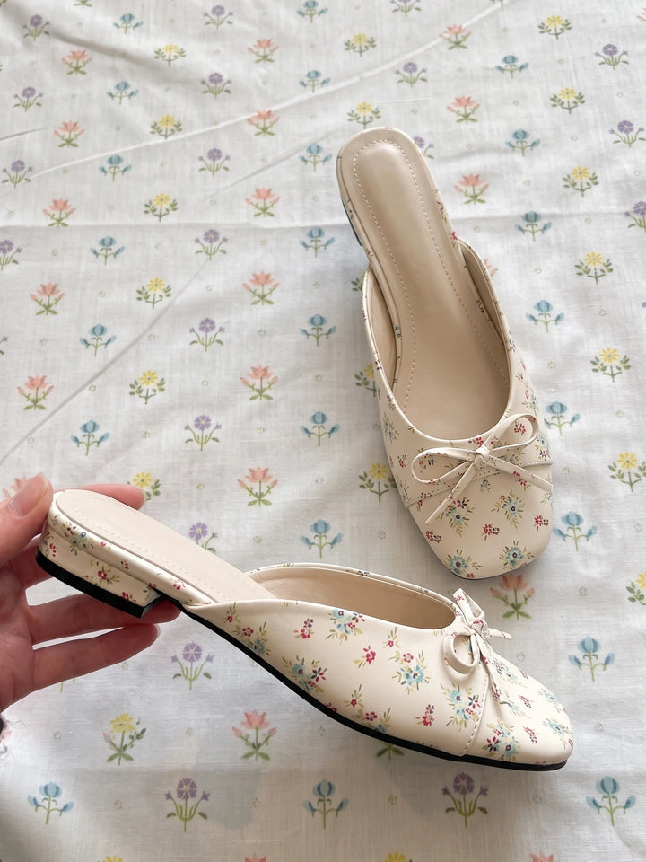 Ribbon Bow Sandals