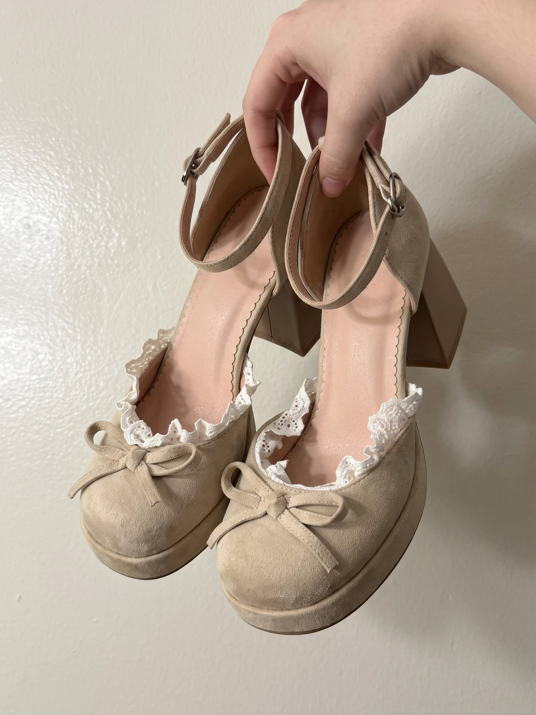 Fleurianne Lace Bow Mary Jane Heels