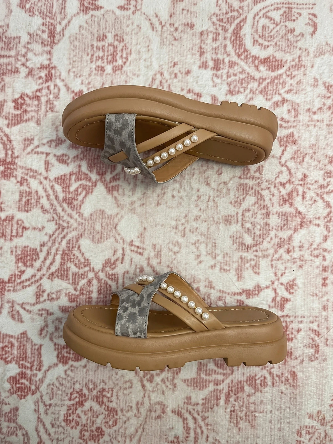 Daphne Jacquard Crossover Sandals