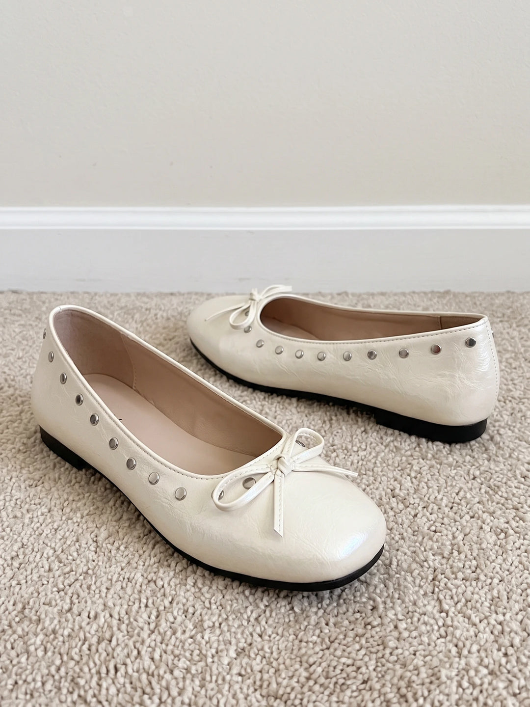 Meringue Eyelet Flats