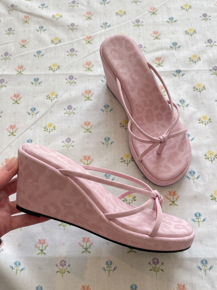 Bubblegum Pink Leopard Sandals