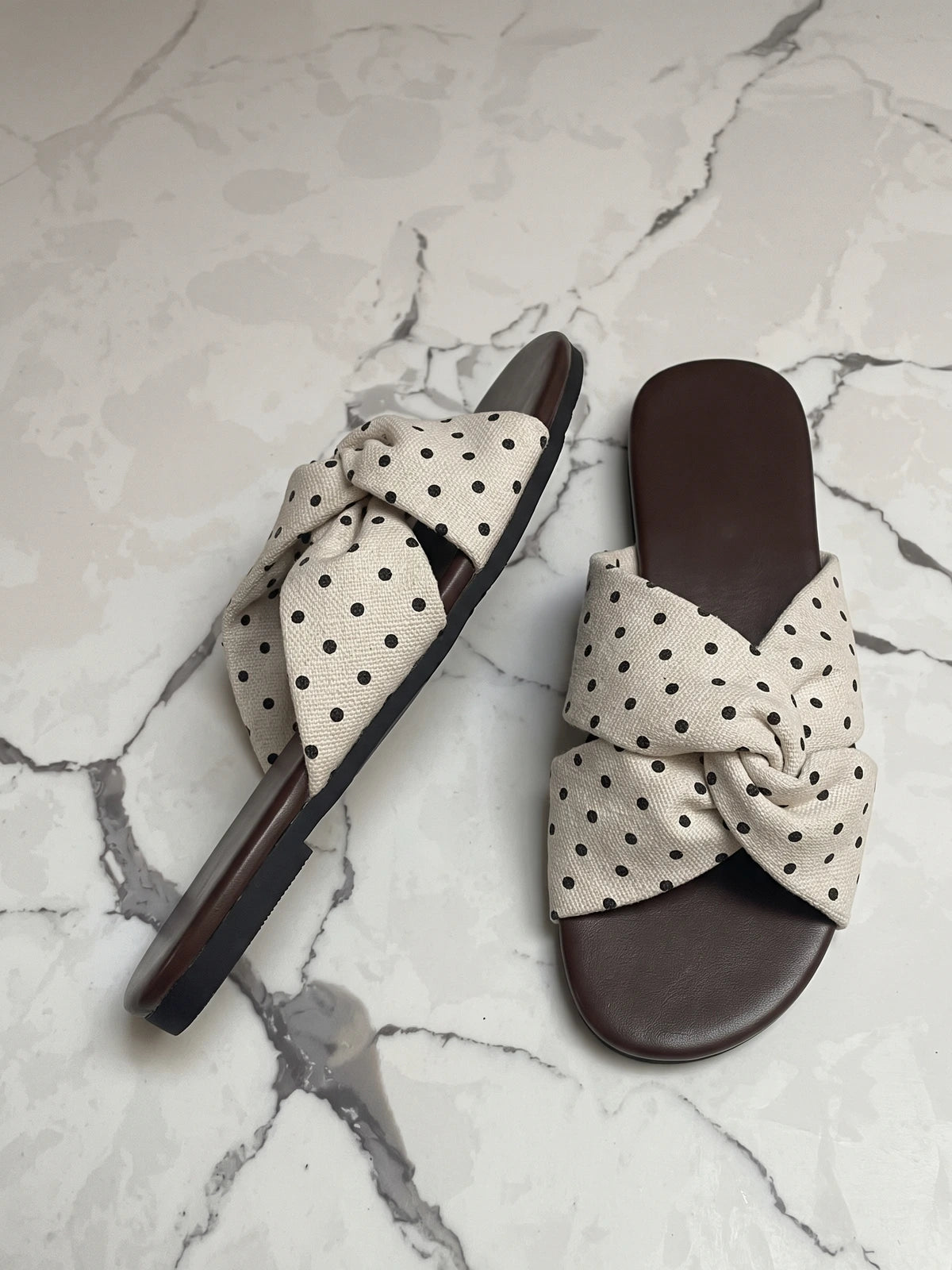 Mignetta Polka Dot Knot Slides