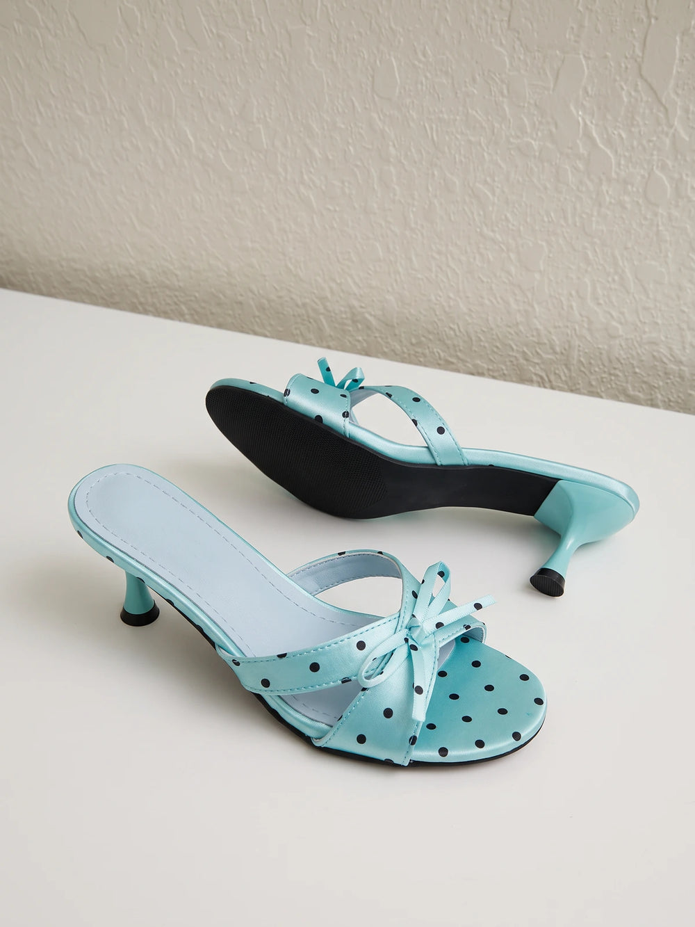 Ribbon Bow Sandals
