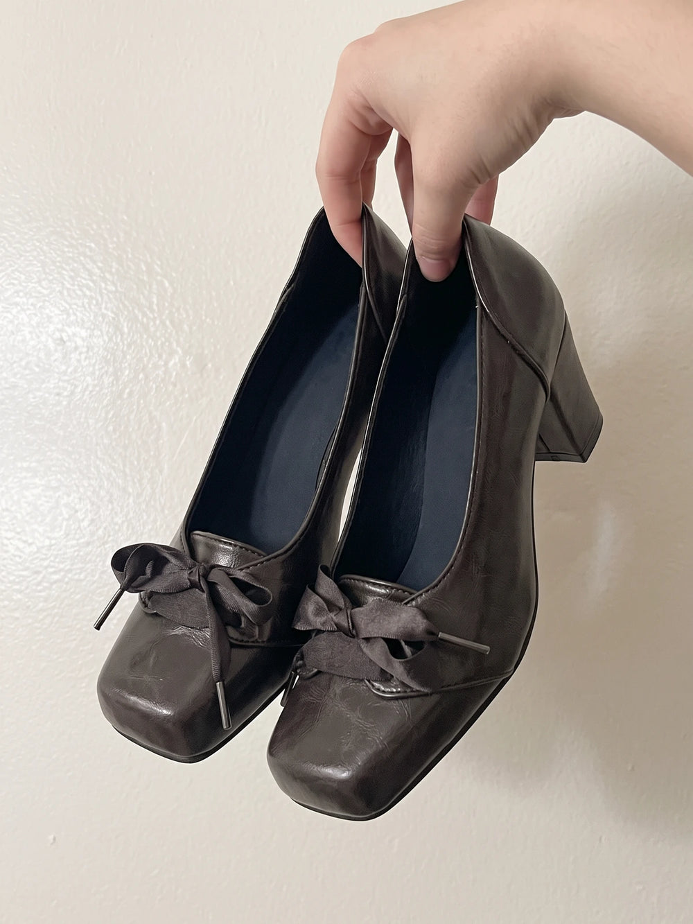 Célestine Matte Ribbon Bow Heels