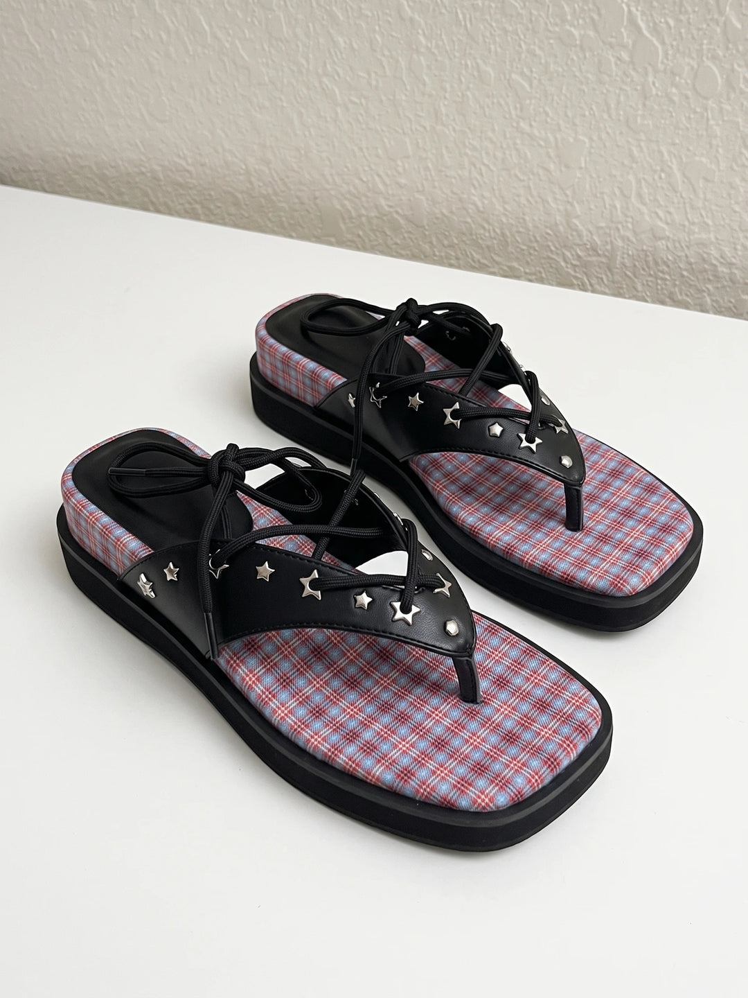 Heirloom Gingham Slide
