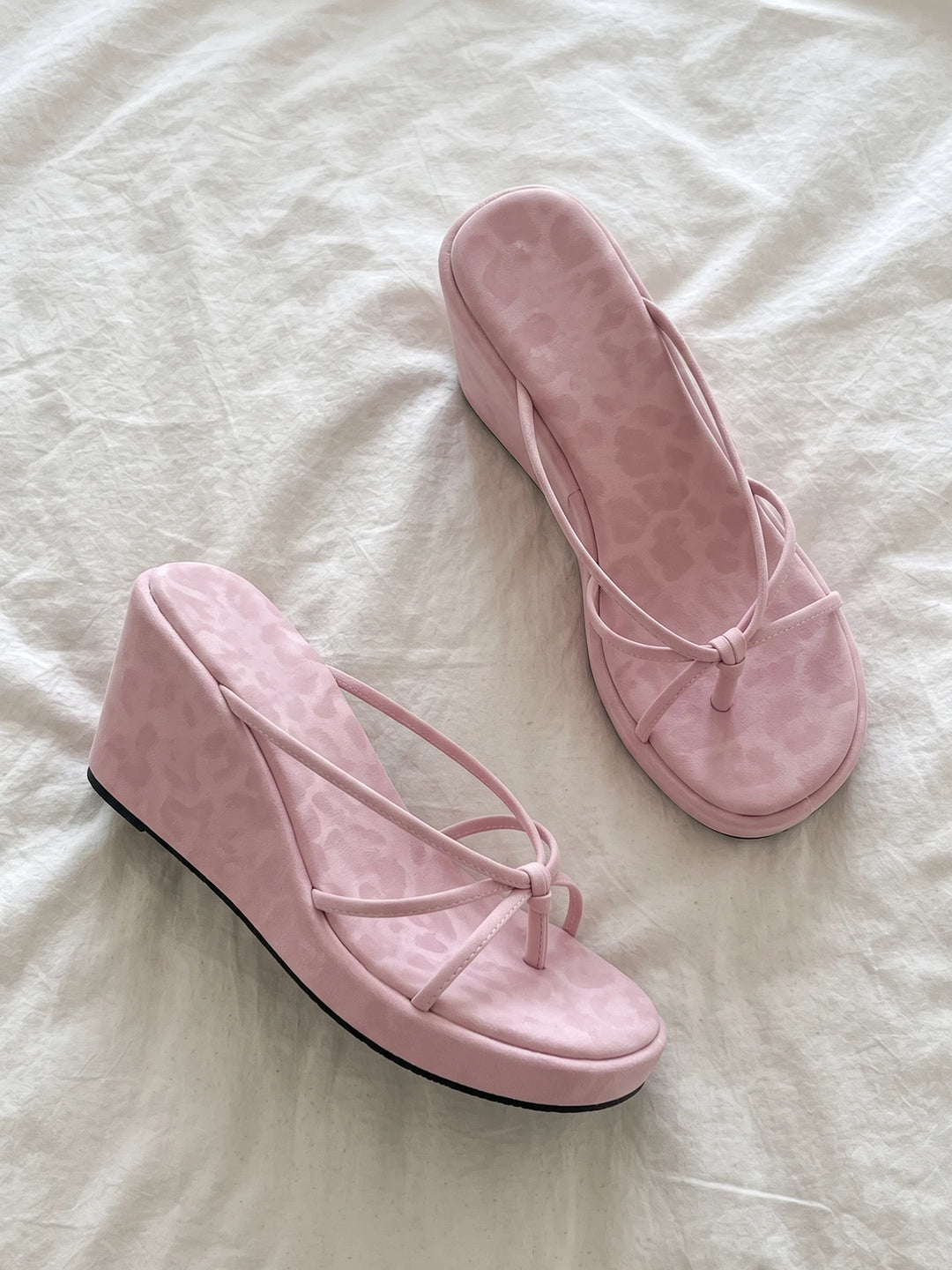 Bubblegum Pink Leopard Sandals