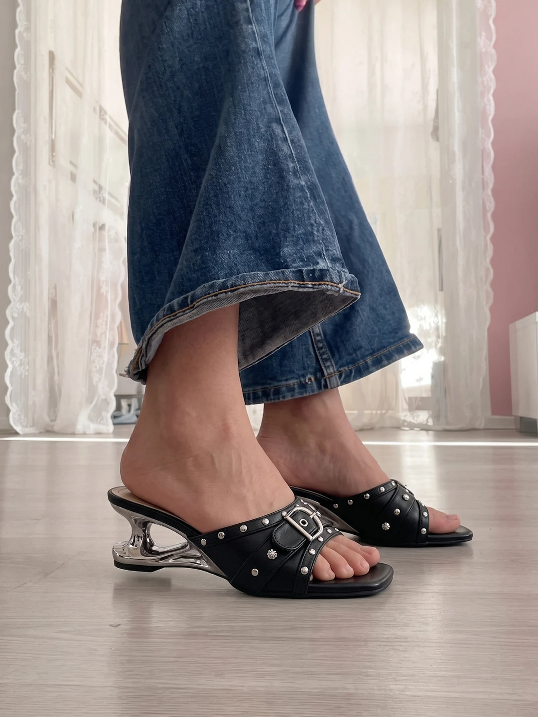 Black Darling Sandals