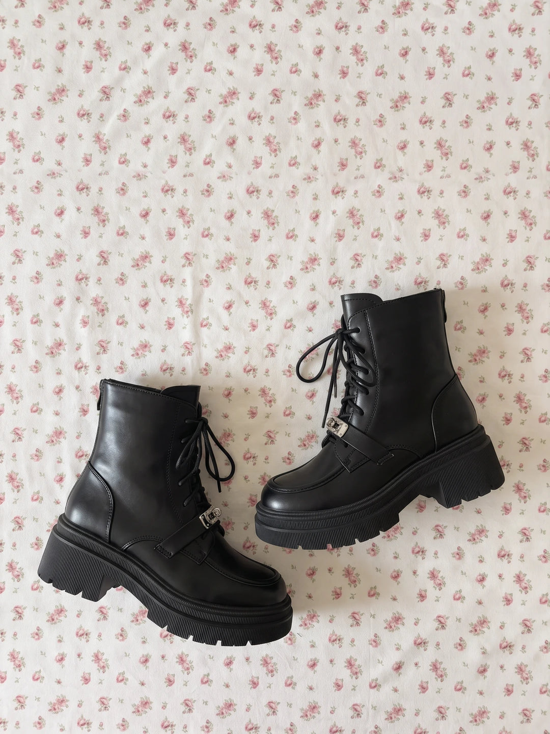 Black Vintage Buckle Boots