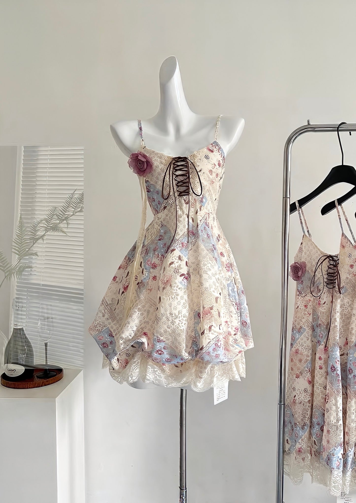 Floral Lace Rosebud Dress