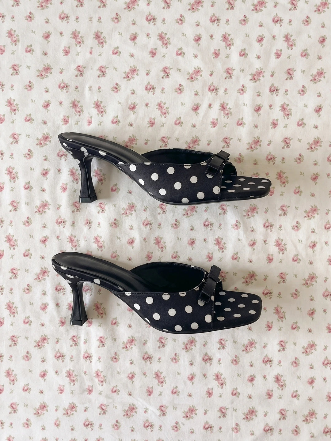 Penelope Bow Kitten Heels