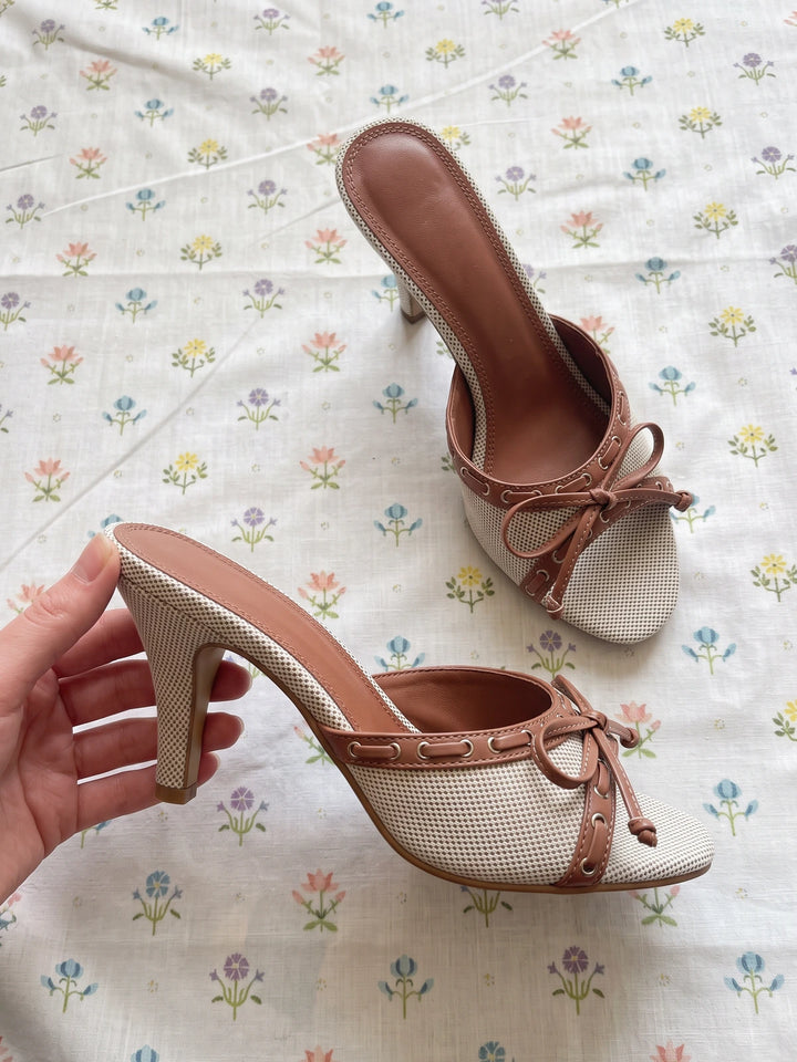 Ribbon Bow Sandals
