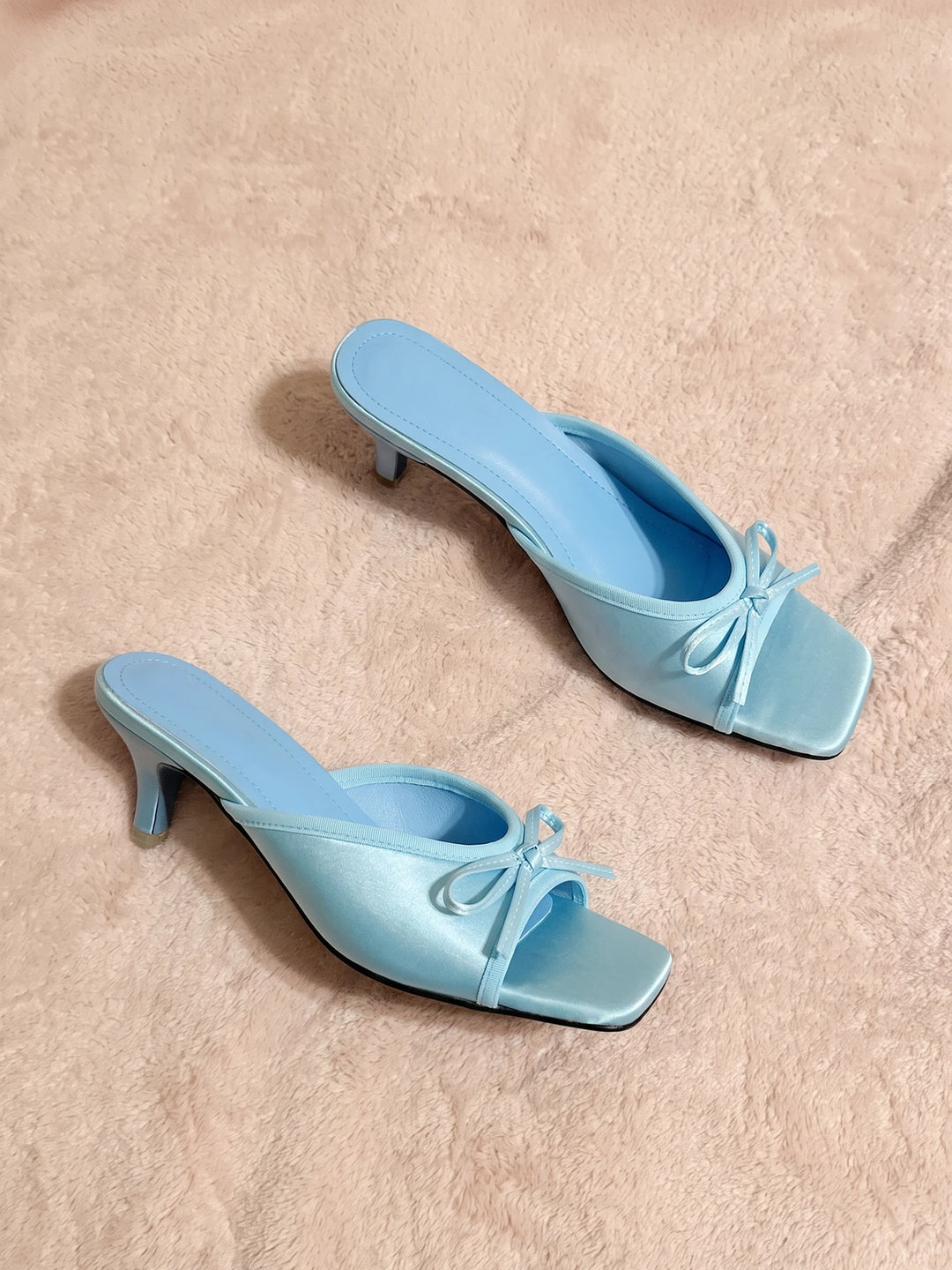 Ribbon Bow Sandals