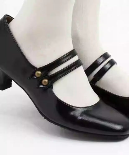 Retro Button-Strap Low Heel Shoes
