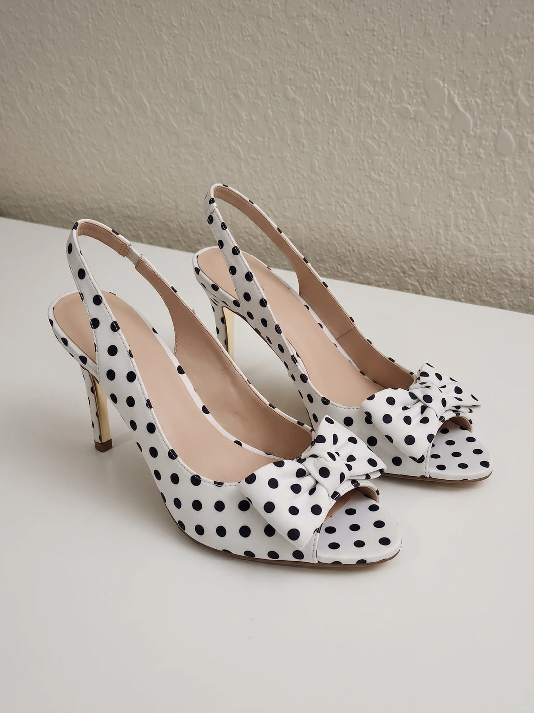 Ribbon Bow Sandals