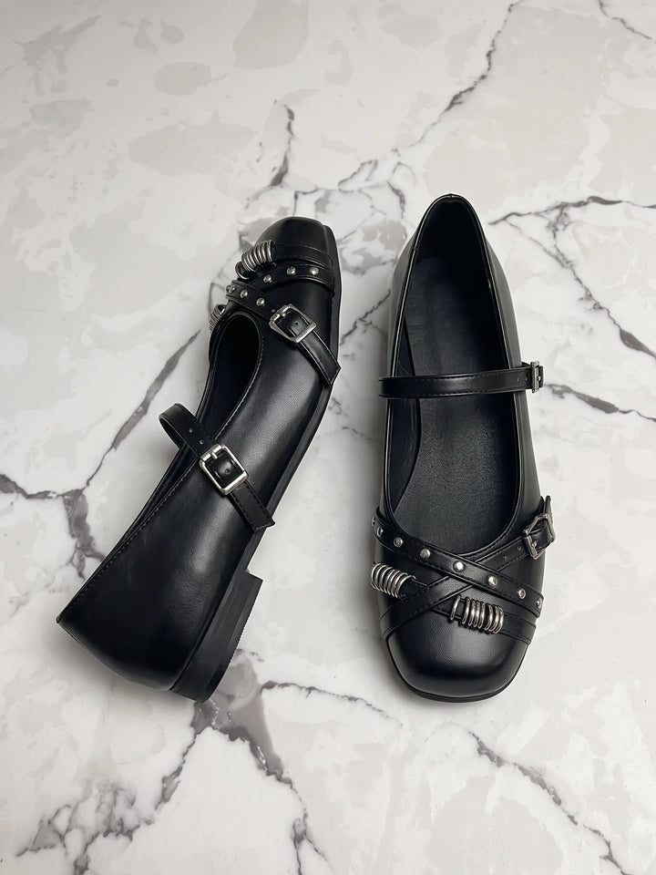 Ivy Metal-Ring Flats
