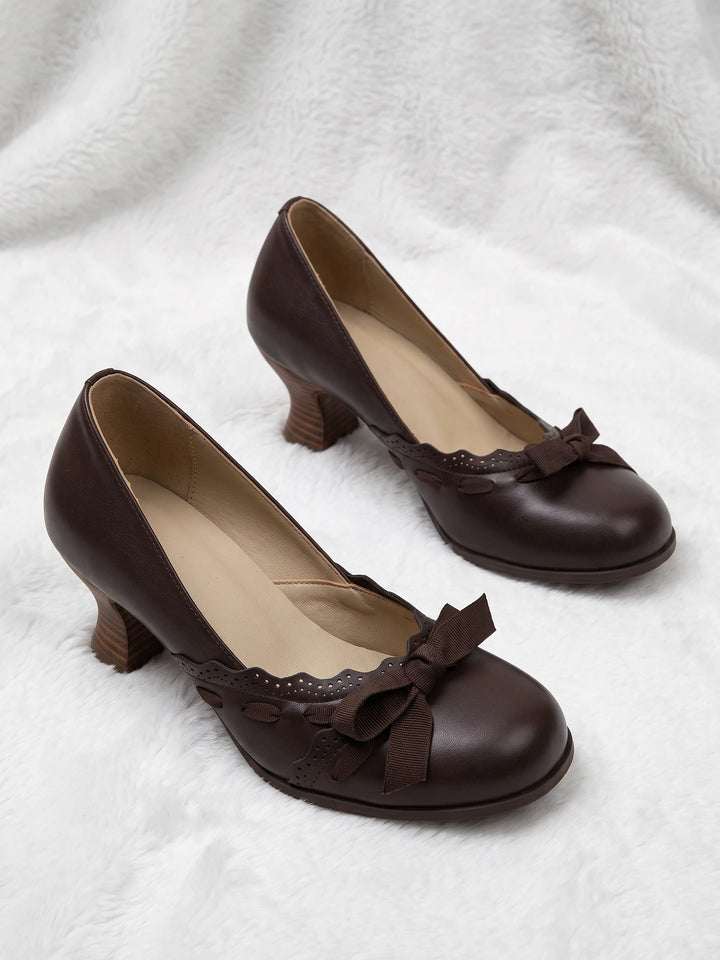 Violaine Scalloped Bow Heels