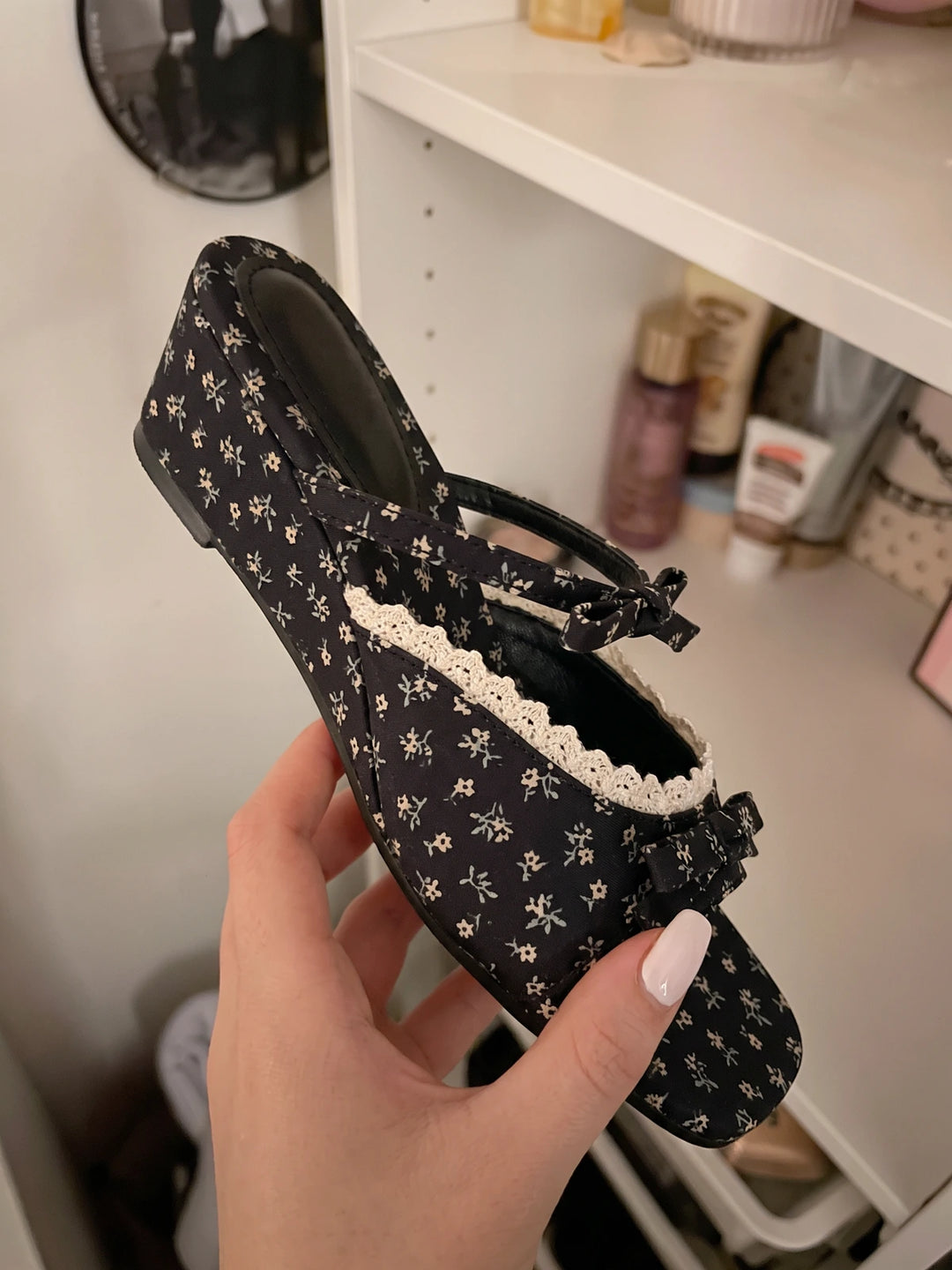 Black With Darling Sandals