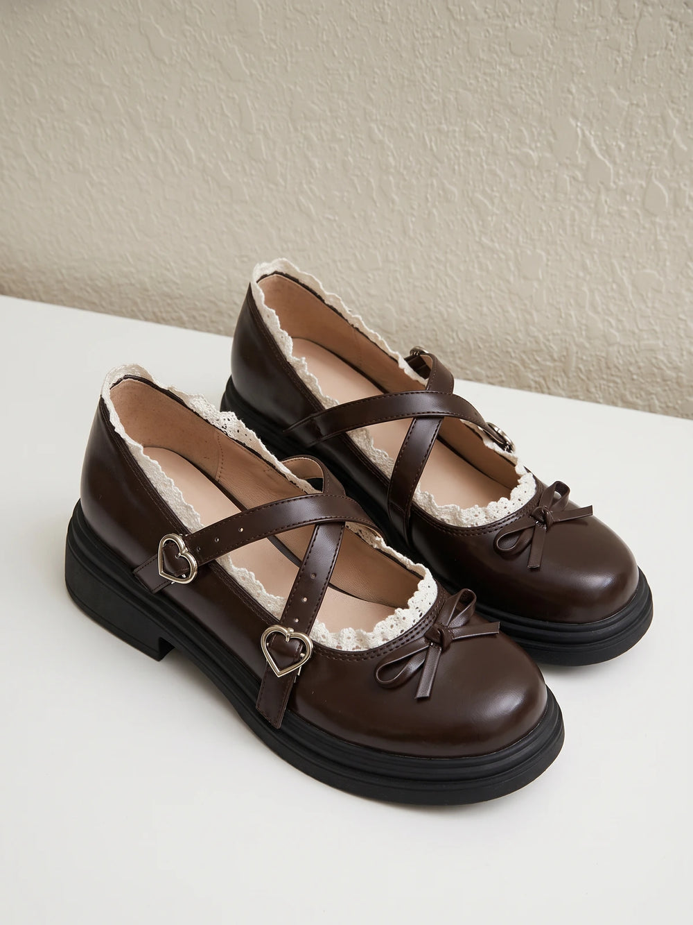 Lilou Scalloped Lace Mary Jane Shoes