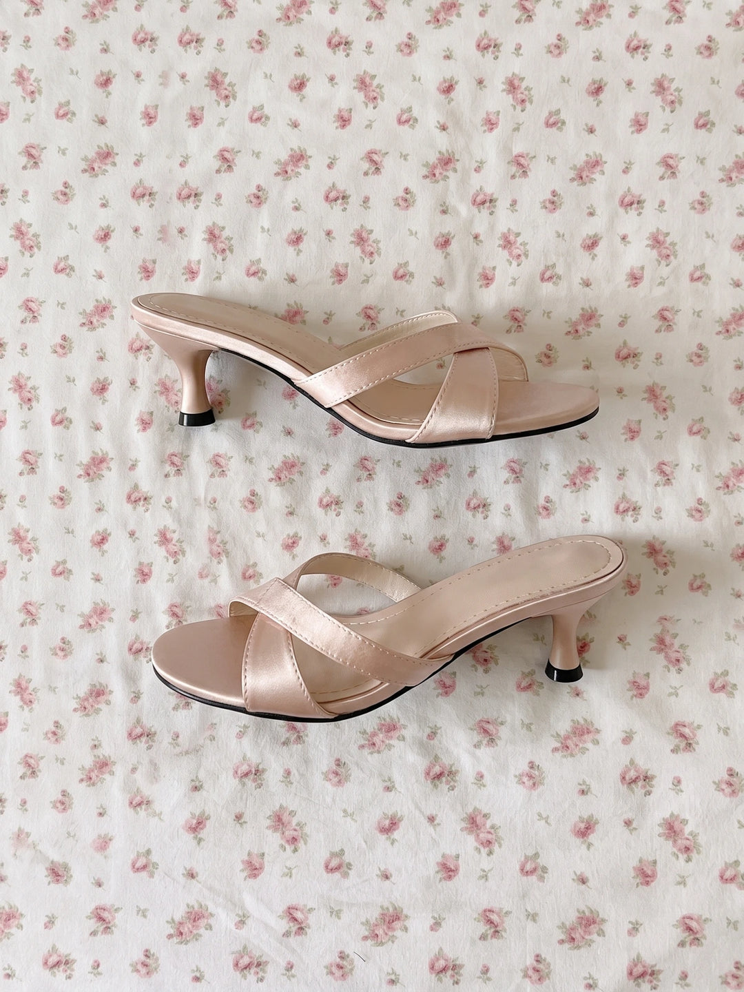 Pale Champagne Darling Sandals
