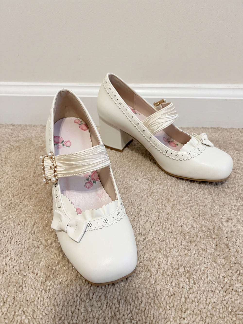 Mirelline Pearl Buckle Mary Jane Heels