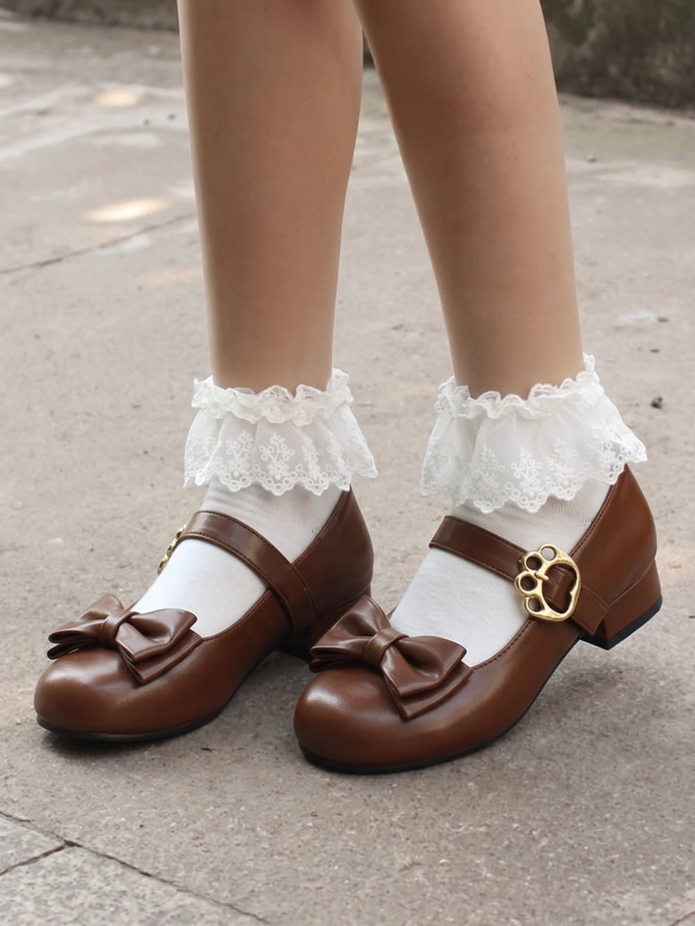 Zeline Glossy Bow Mary Jane Heels