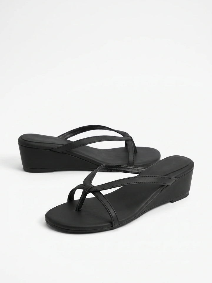 Zorabelle Knot Wedge Sandals
