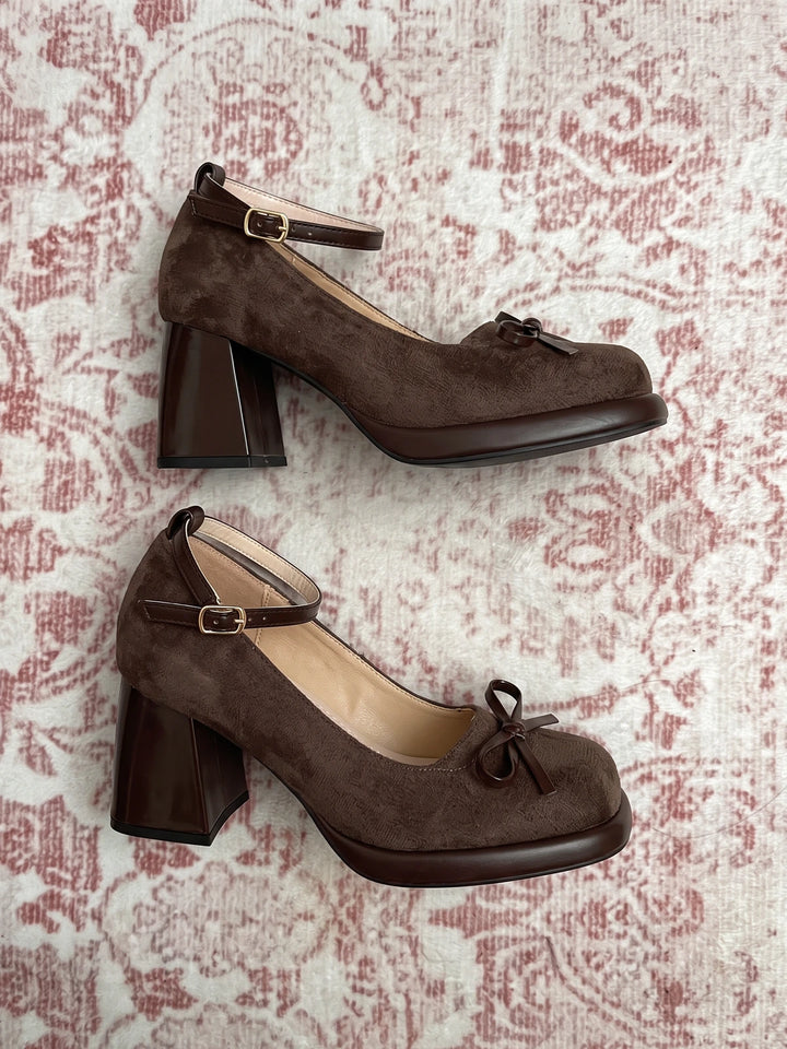 Vivienne Bow Velvet Square-Toe Heels