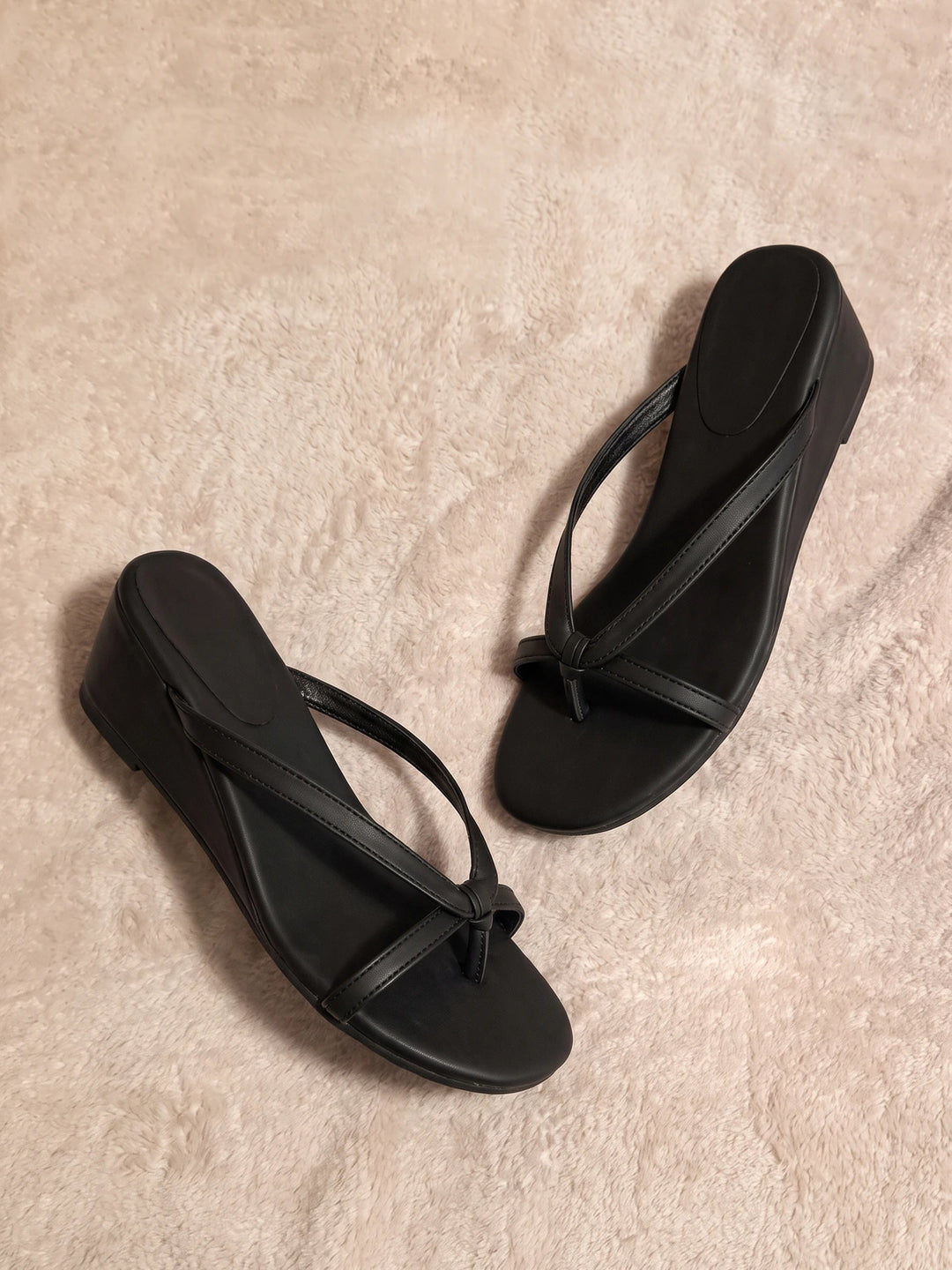Zorabelle Knot Wedge Sandals