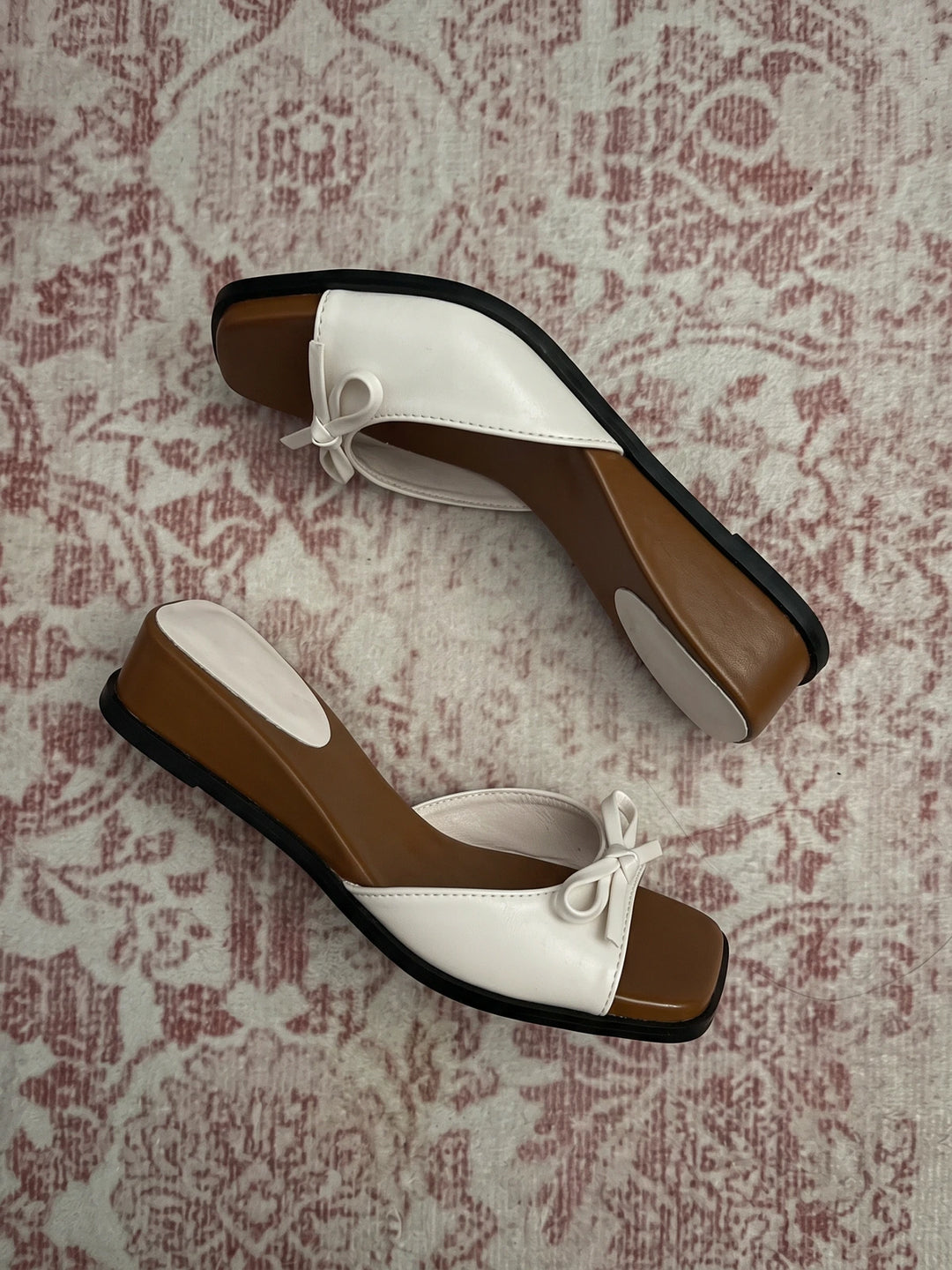 Ribbon Bow Sandals