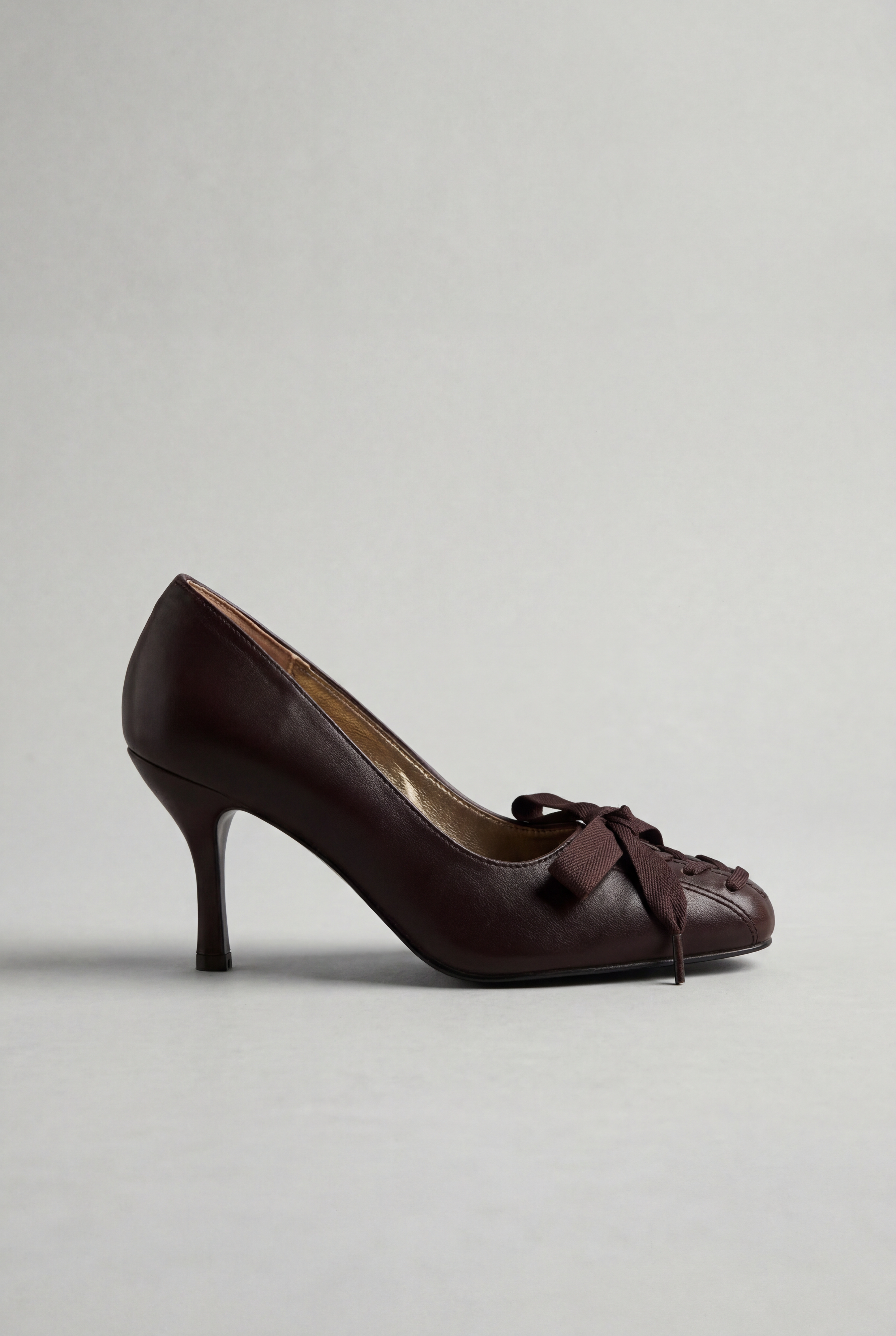 Bow Tie Retro Low Heels