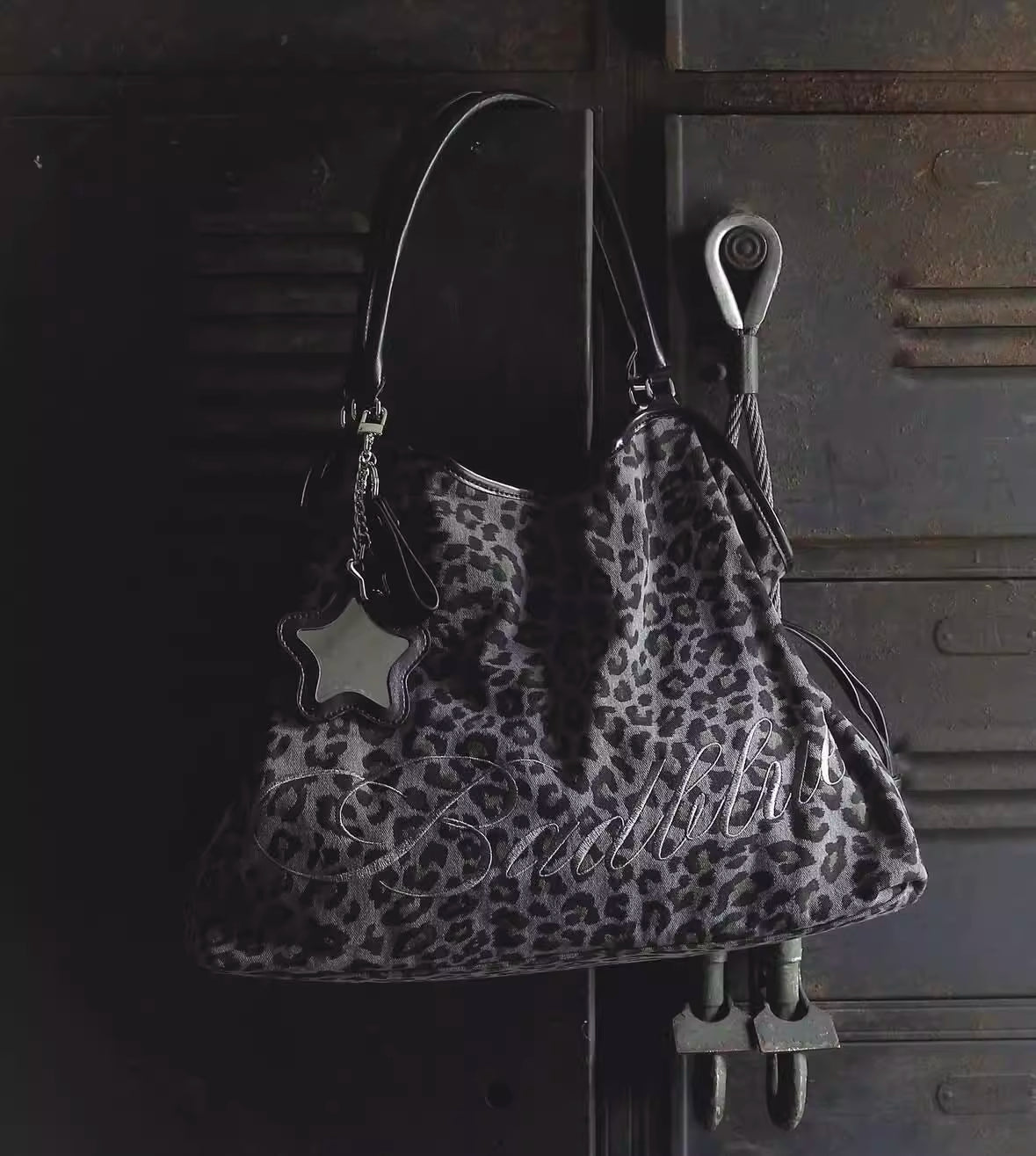 BadBlue Polka Dot Commuter Tote Bag