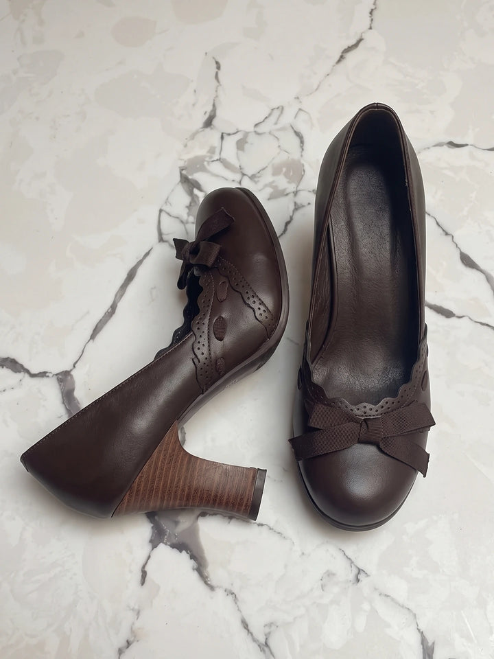 Violaine Scalloped Bow Heels