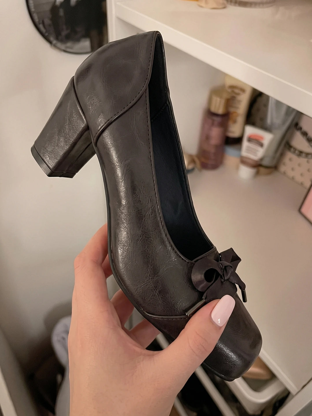 Célestine Matte Ribbon Bow Heels