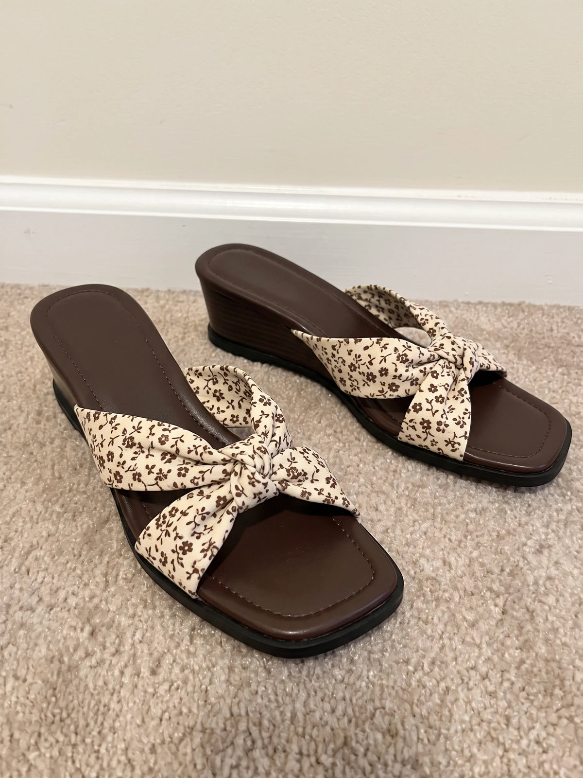 Ditsy Pitsy Sandals