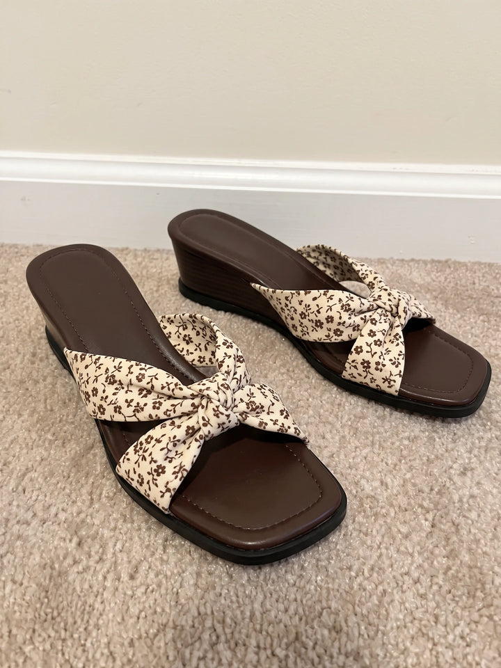 Ditsy Pitsy Sandals