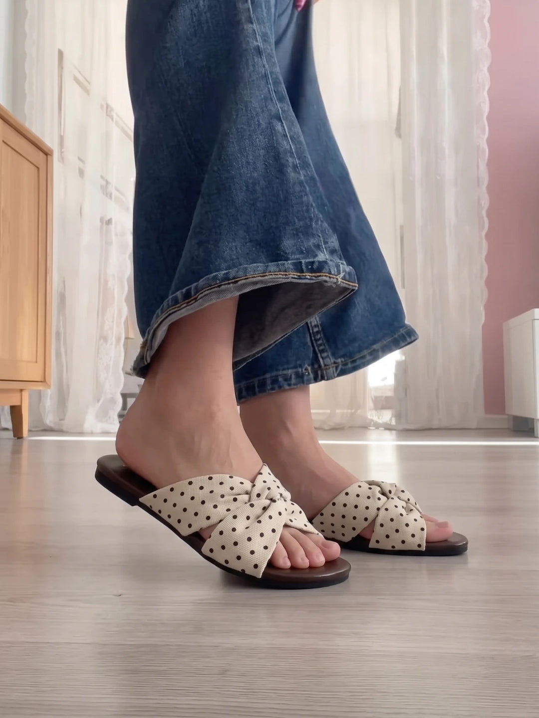 Mignetta Polka Dot Knot Slides