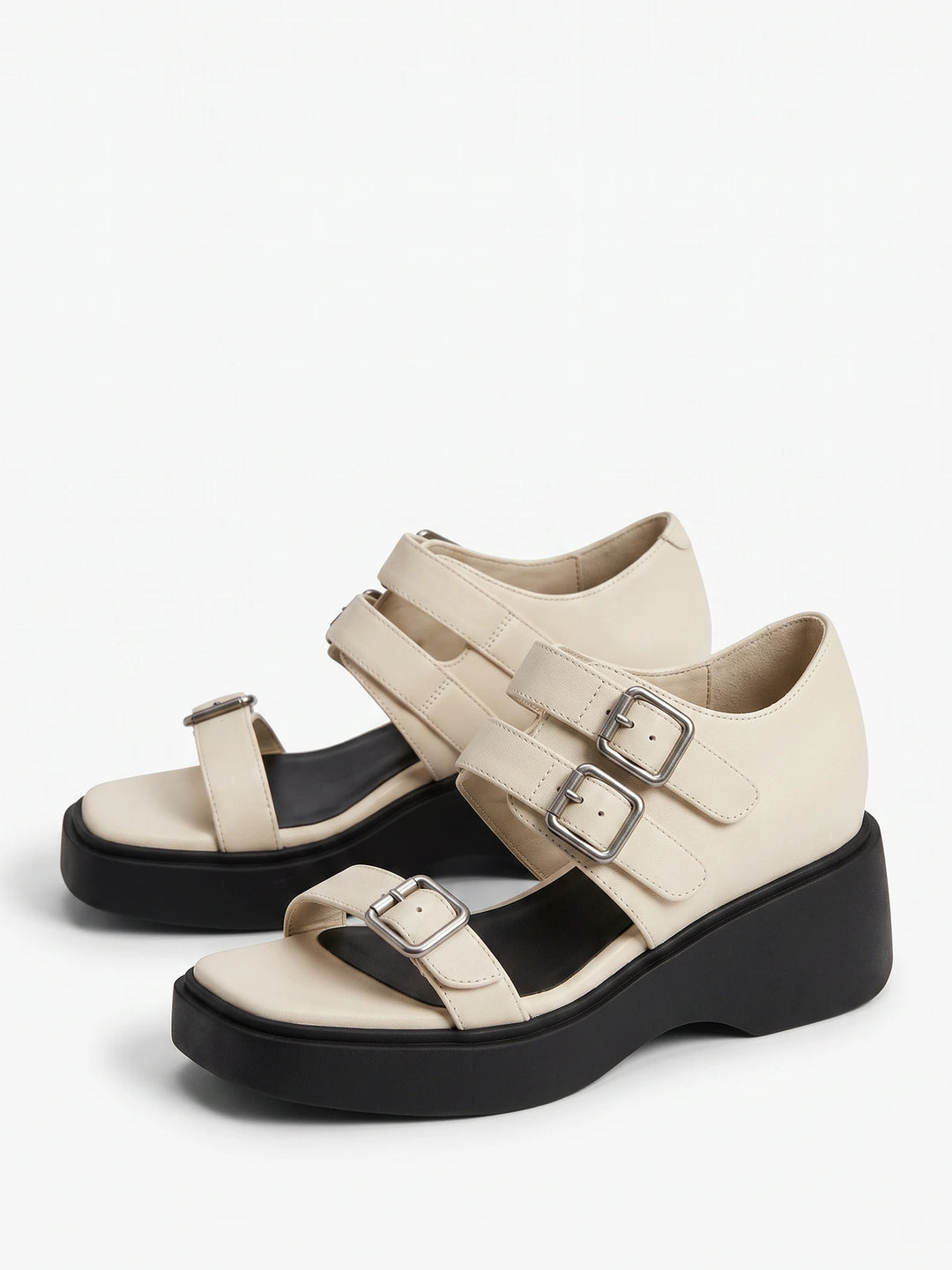 Crème Noir Platform Sandal