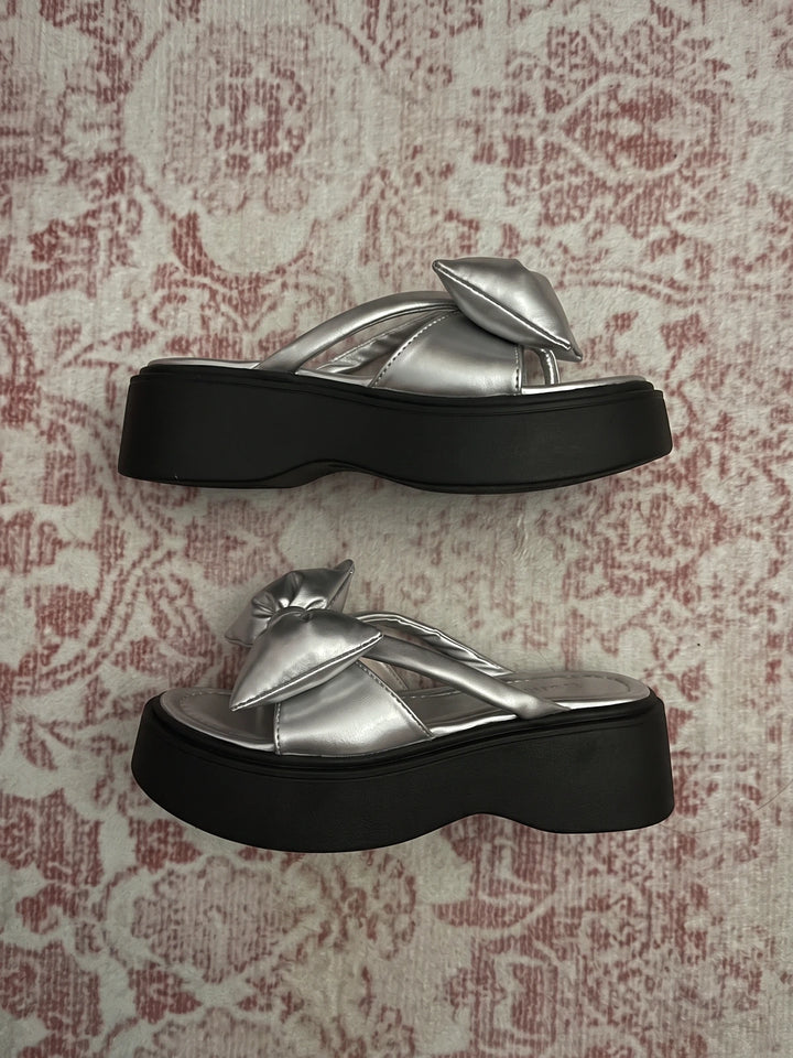 Cassidy Silver Puff Sandals