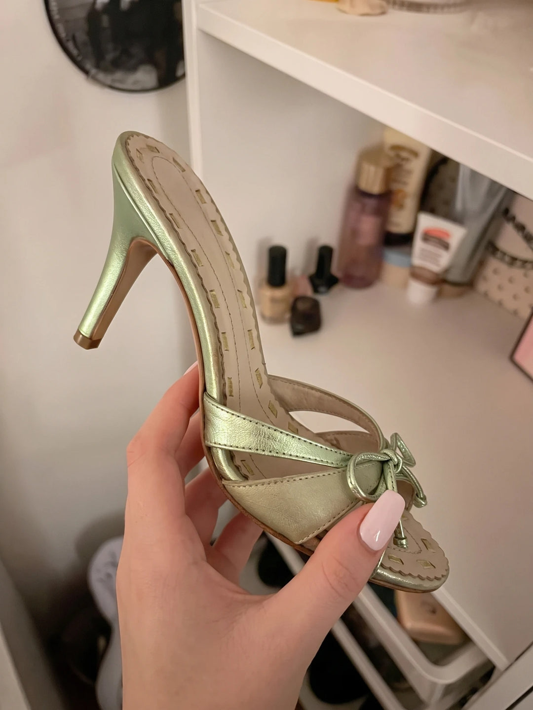 Emmanuelle Metallic Bow Stiletto Mules