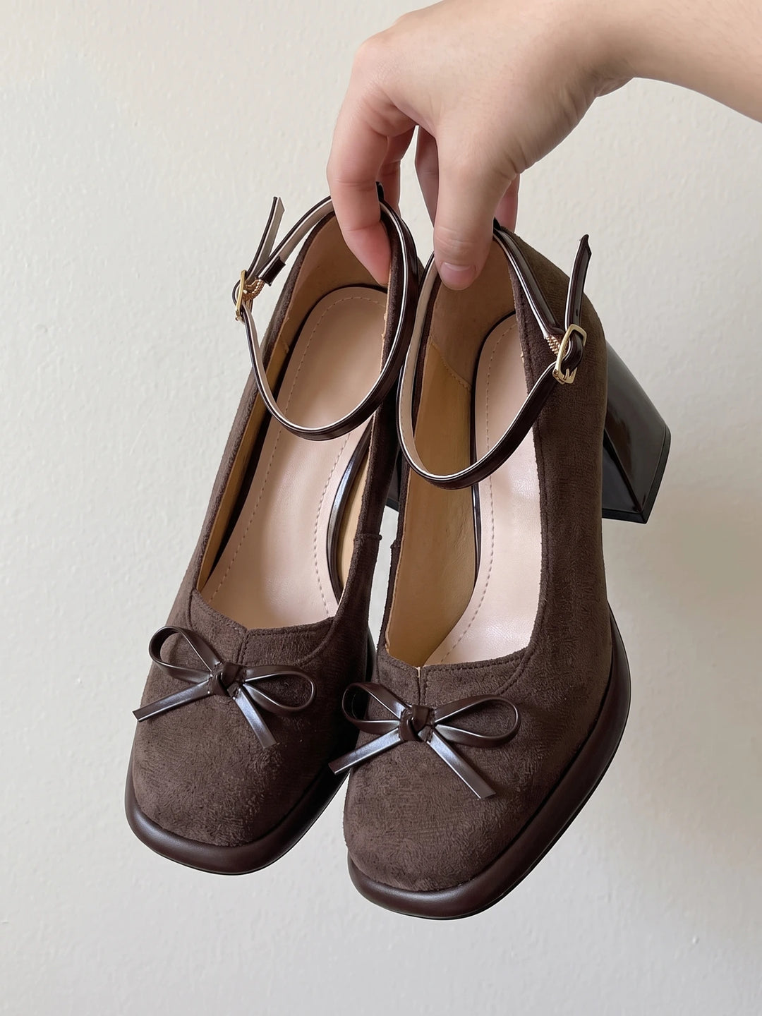Vivienne Bow Velvet Square-Toe Heels
