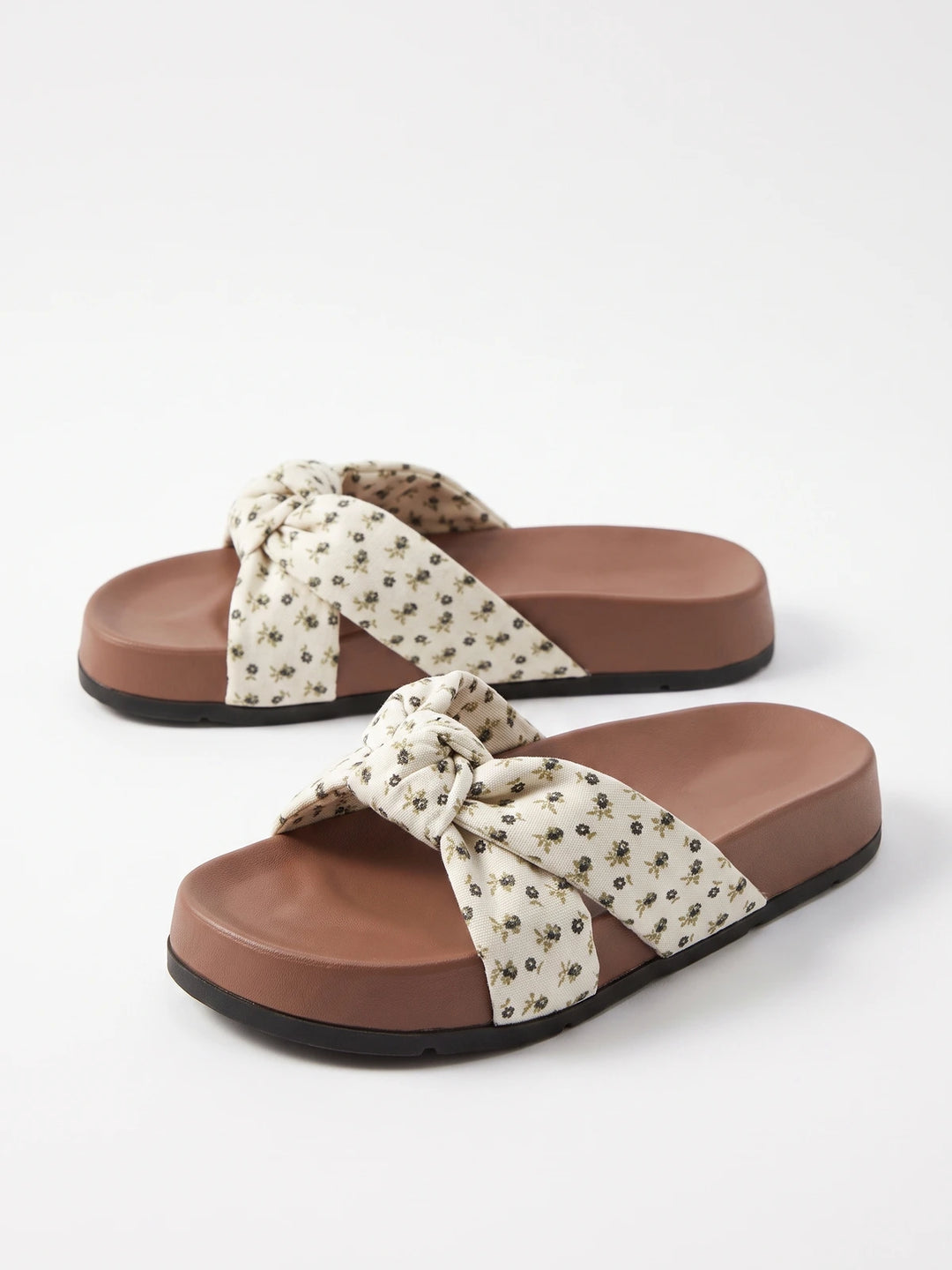 Rosalinde Floral Knot Flat Sandals