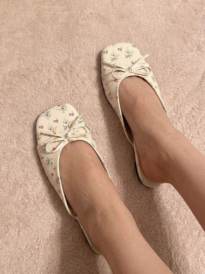 Ribbon Bow Sandals