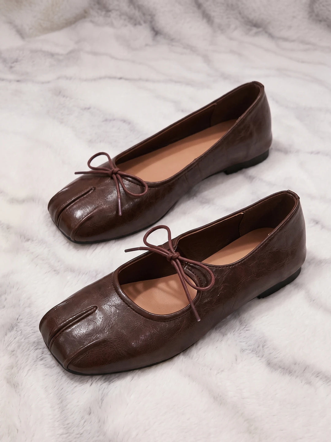 Ottilia Dark Brown Seam Ballerina Flats