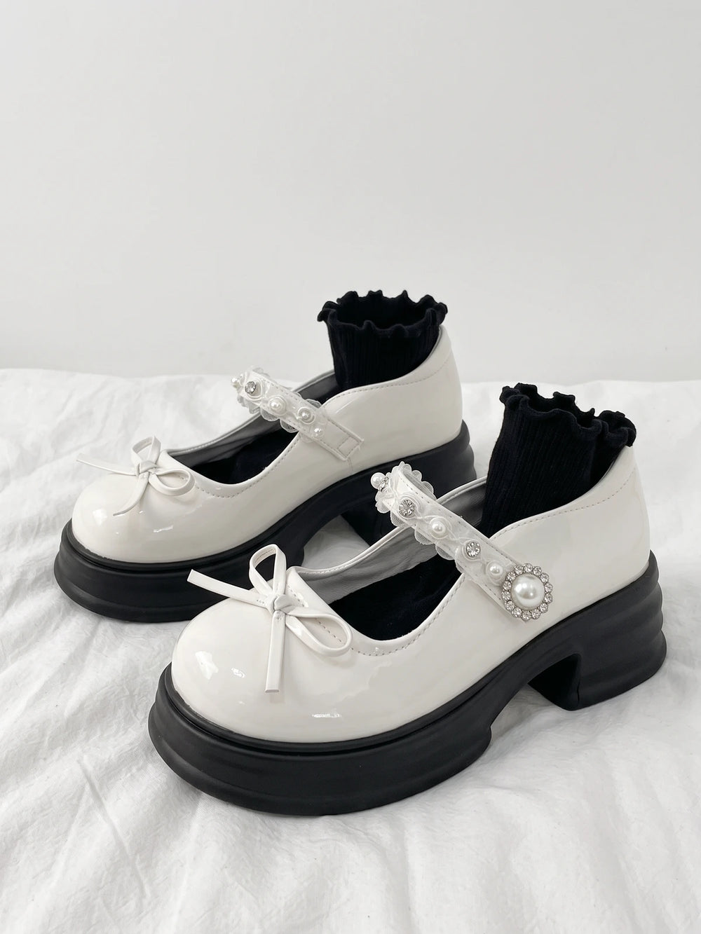 Ottaviolette Pearl Bow Platform Mary Janes