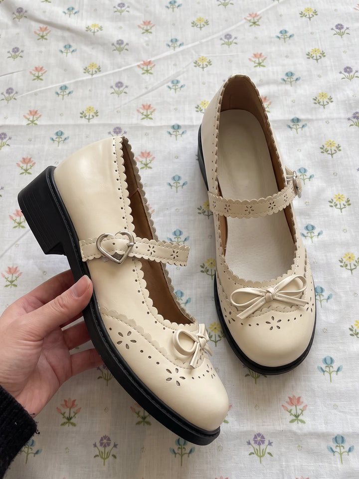 Mignettille Brogue Heart Mary Jane Flats